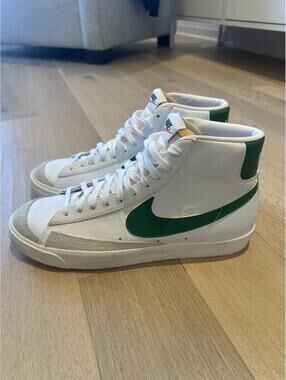 Nike Blazers White/ Green Men’s Size 14